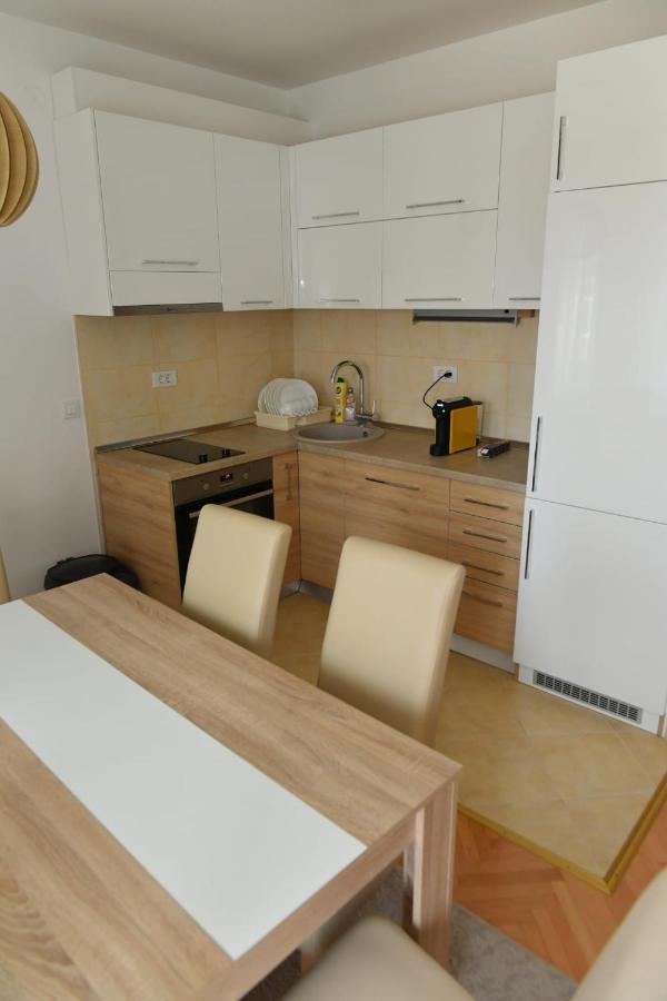 Dobi Apartmani Wing Jagodina Dış mekan fotoğraf