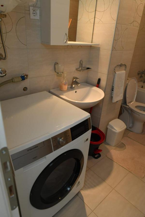 Dobi Apartmani Wing Jagodina Dış mekan fotoğraf