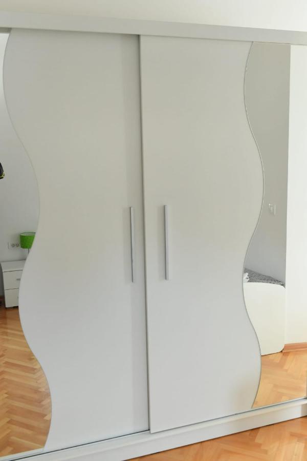 Dobi Apartmani Wing Jagodina Dış mekan fotoğraf